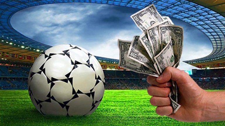 Football Betting Explained: Odds, Markets, and Payout Structures