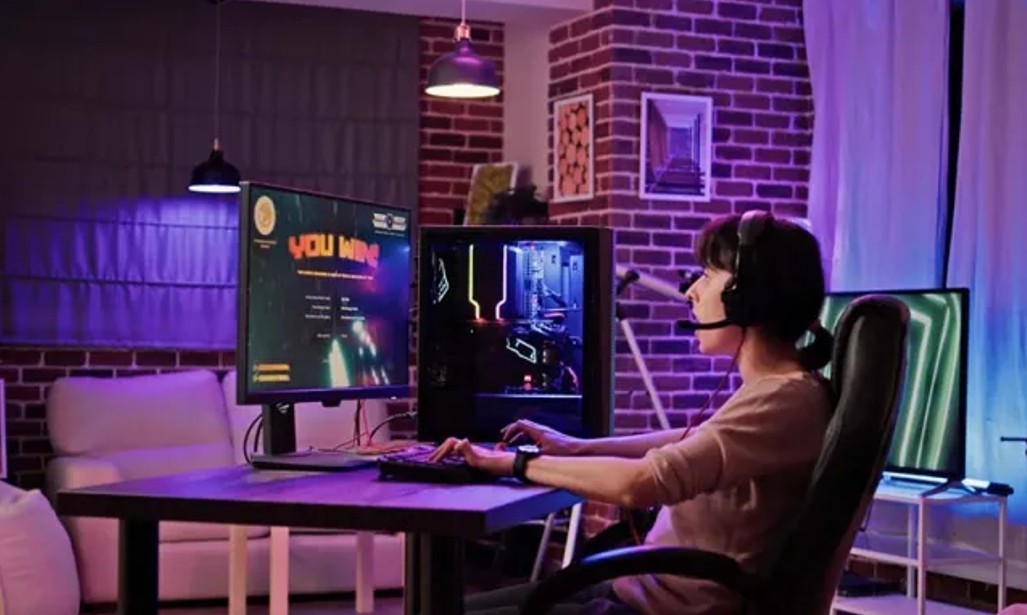 Immersive Realities: How Online Gaming is Shaping the Digital Age