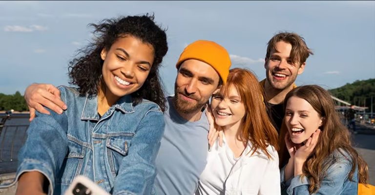 New Hair, New Era: Why Gen Z Is Investing Early in Hair Restoration